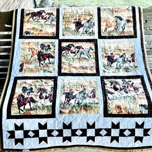 Horse quilt Equestrian bedding new handmade 39" x 52"